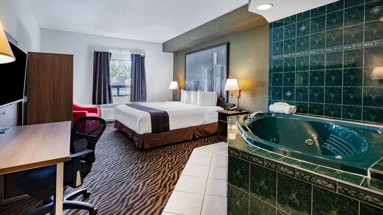 <b>Super 8 Windsor Suite</b>. Images powered by <a href="https://iceportal.shijigroup.com/" title="IcePortal" target="_blank">IcePortal</a>.