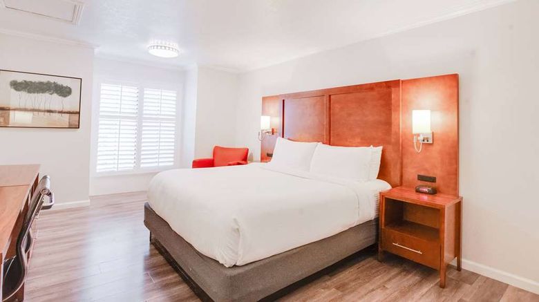 <b>Ramada by Wyndham Mountain View Room</b>. Images powered by <a href="https://iceportal.shijigroup.com/" title="IcePortal" target="_blank">IcePortal</a>.
