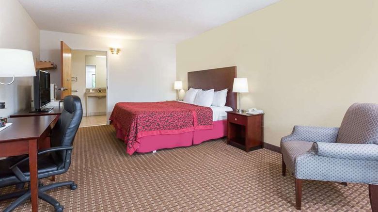 <b>Days Inn of Reidsville Room</b>. Images powered by <a href="https://iceportal.shijigroup.com/" title="IcePortal" target="_blank">IcePortal</a>.