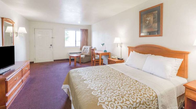 Days Inn Willcox Room
