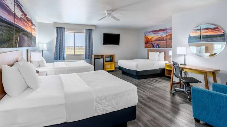 Days Inn Lamar Suite