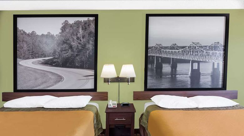 <b>Super 8 Madison/Ridgeland Area Room</b>. Images powered by <a href="https://iceportal.shijigroup.com/" title="IcePortal" target="_blank">IcePortal</a>.