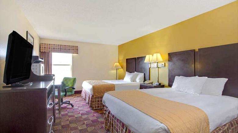 <b>Days Inn & Suites Ridgeland Room</b>. Images powered by <a href="https://iceportal.shijigroup.com/" title="IcePortal" target="_blank">IcePortal</a>.
