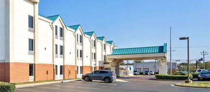 Days Inn & Suites Ridgeland Exterior