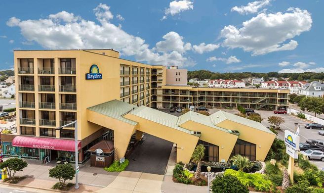 Days Inn Virginia Beach at the Beach Exterior