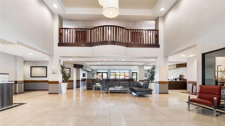 <b>Wingate by Wyndham Hotel & Conf Ctr Lobby</b>. Images powered by <a href="https://iceportal.shijigroup.com/" title="IcePortal" target="_blank">IcePortal</a>.