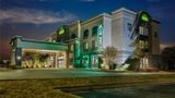 Wingate by Wyndham Hotel & Conf Ctr Exterior