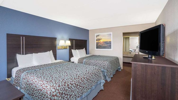 Days Inn Lincolnton Room