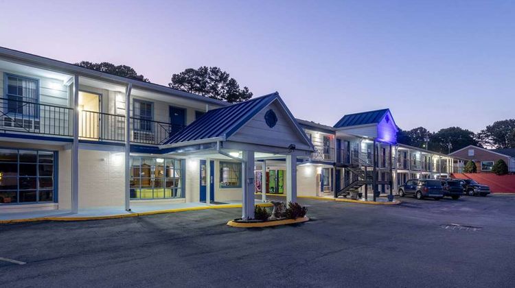 Days Inn Lincolnton Exterior