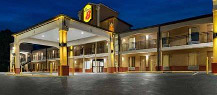 Super 8 Pearl/Jackson/East Exterior
