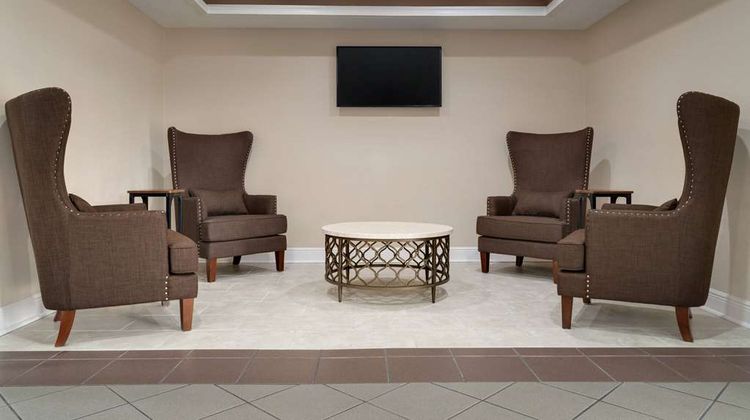 Super 8 Pearl/Jackson/East Lobby