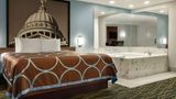 Super 8 Pearl/Jackson/East Suite