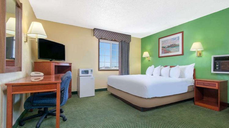 Days Inn Great Bend Suite