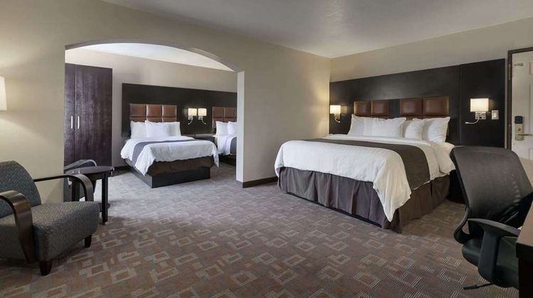Days Inn Downey Suite