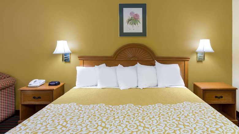 <b>Days Inn Biscoe Room</b>. Images powered by <a href="https://iceportal.shijigroup.com/" title="IcePortal" target="_blank">IcePortal</a>.