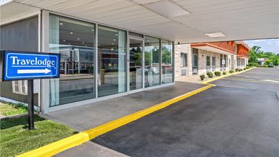 Travelodge by Wyndham Bloomington
