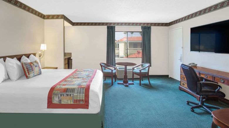 <b>Travelodge Newport Beach Hacienda Room</b>. Images powered by <a href="https://iceportal.shijigroup.com/" title="IcePortal" target="_blank">IcePortal</a>.