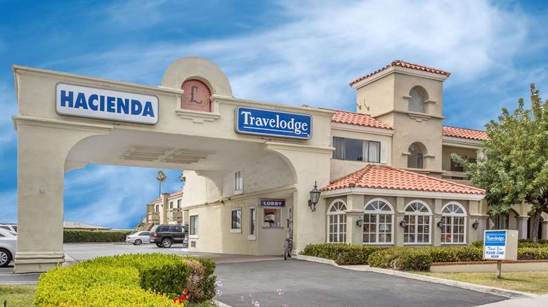 Travelodge Newport Beach Hacienda Exterior. Images powered by <a href="https://iceportal.shijigroup.com" target="_blank" rel="noopener">Ice Portal</a>.