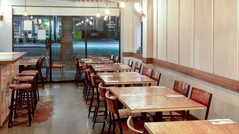 <b>Travelodge Culver City Restaurant</b>. Images powered by <a href="https://iceportal.shijigroup.com/" title="IcePortal" target="_blank">IcePortal</a>.