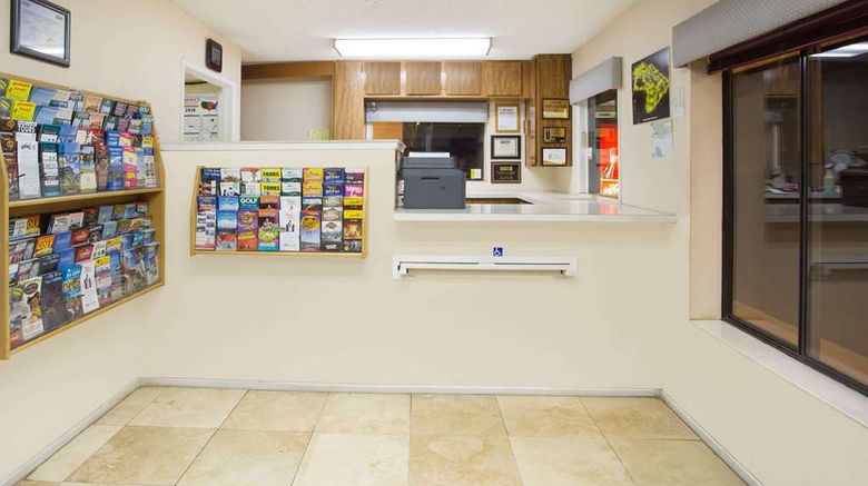 <b>Travelodge Indio Lobby</b>. Images powered by <a href="https://iceportal.shijigroup.com/" title="IcePortal" target="_blank">IcePortal</a>.