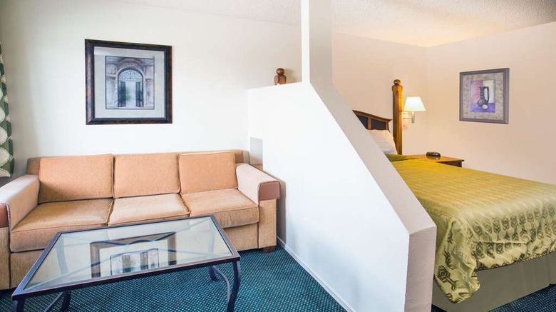 <b>Travelodge Indio Room</b>. Images powered by <a href="https://iceportal.shijigroup.com/" title="IcePortal" target="_blank">IcePortal</a>.