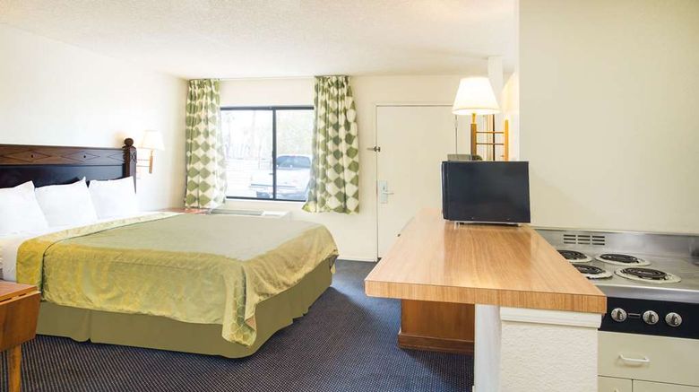 <b>Travelodge Indio Suite</b>. Images powered by <a href="https://iceportal.shijigroup.com/" title="IcePortal" target="_blank">IcePortal</a>.