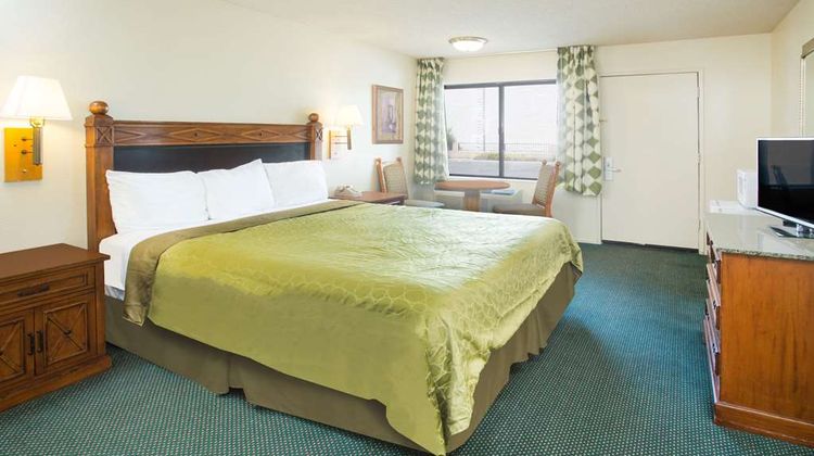 Travelodge Indio Room