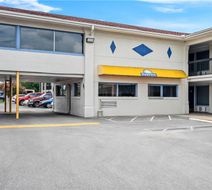 Days Inn Jacksonville NC Exterior