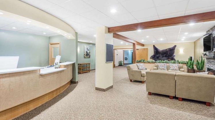 Travelodge Hotel Juneau Lobby
