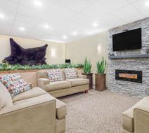 Travelodge Hotel Juneau Lobby