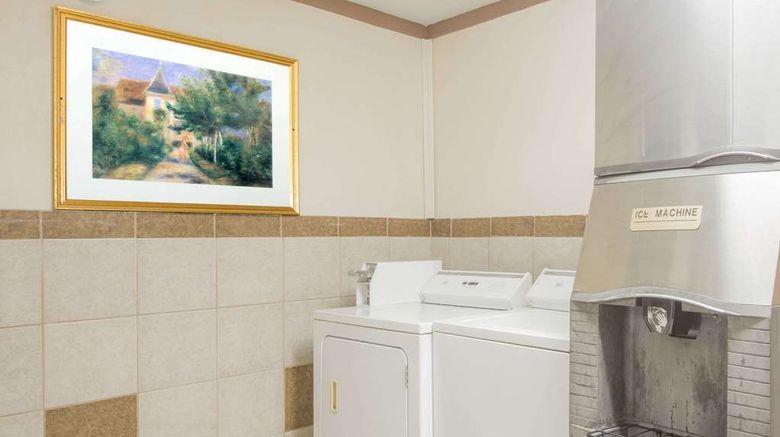 <b>Travelodge Mansfield Other</b>. Images powered by <a href="https://iceportal.shijigroup.com/" title="IcePortal" target="_blank">IcePortal</a>.