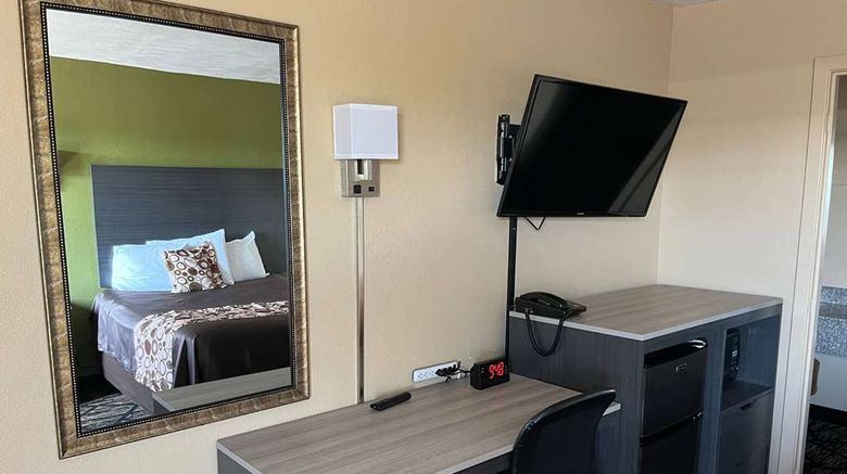 <b>Travelodge Mansfield Room</b>. Images powered by <a href="https://iceportal.shijigroup.com/" title="IcePortal" target="_blank">IcePortal</a>.