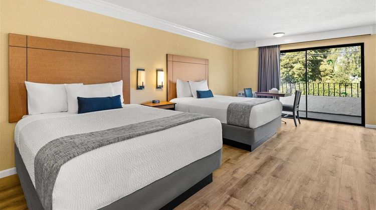 Travelodge San Clemente Beach Room