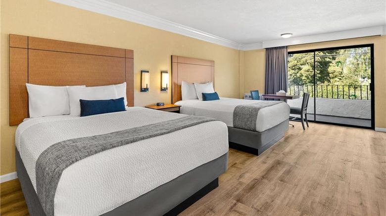 <b>Travelodge San Clemente Beach Room</b>. Images powered by <a href="https://iceportal.shijigroup.com/" title="IcePortal" target="_blank">IcePortal</a>.