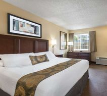 Travelodge by the Bay Room
