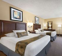 Travelodge by the Bay Room