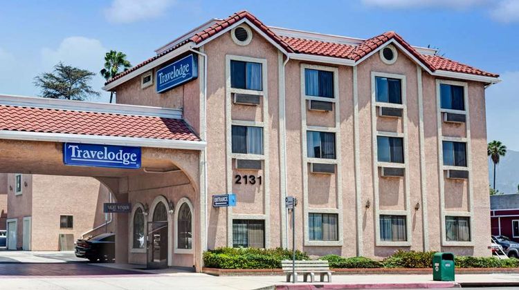 Travelodge Pasadena Central Exterior