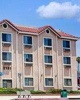 Travelodge Pasadena Central