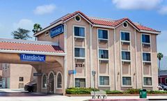 Travelodge Pasadena Central