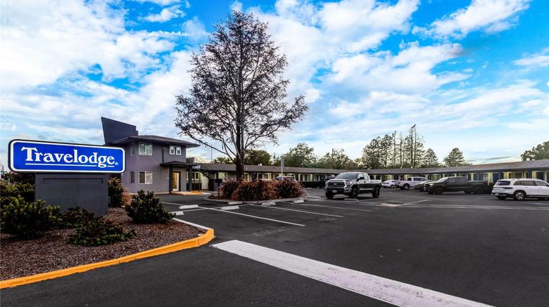 <b>Travelodge Santa Rosa Wine Country Exterior</b>. Images powered by <a href="https://iceportal.shijigroup.com/" title="IcePortal" target="_blank">IcePortal</a>.