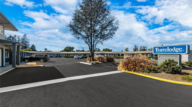 <b>Travelodge Santa Rosa Wine Country Exterior</b>. Images powered by <a href="https://iceportal.shijigroup.com/" title="IcePortal" target="_blank">IcePortal</a>.
