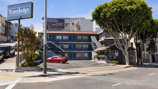 Travelodge by Fishermans Wharf