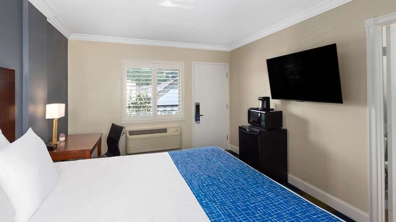 <b>Travelodge by Fishermans Wharf Room</b>. Images powered by <a href="https://iceportal.shijigroup.com/" title="IcePortal" target="_blank">IcePortal</a>.