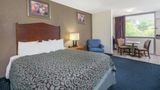 Days Inn by Wyndham Arlington Pentagon Room