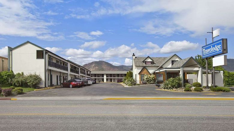 Travelodge Wenatchee Exterior. Images powered by <a href="https://iceportal.shijigroup.com" target="_blank" rel="noopener">Ice Portal</a>.