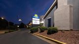 Days Inn College Park Airport Best Road Exterior