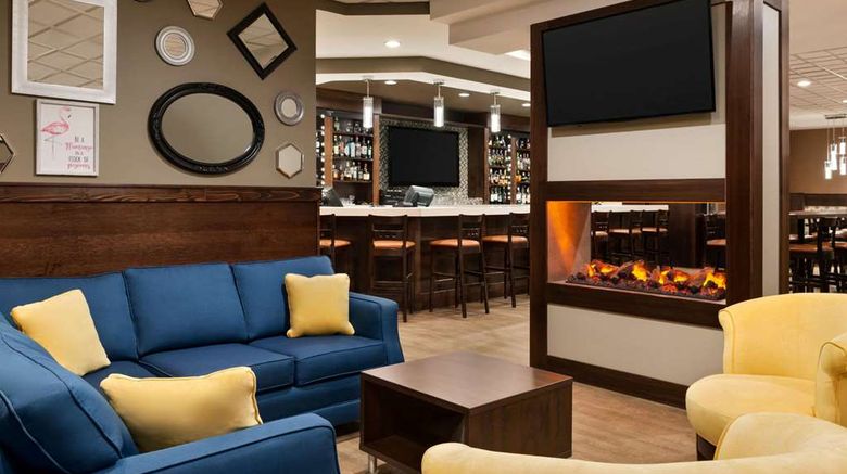 <b>Travelodge Hotel Saskatoon Restaurant</b>. Images powered by <a href="https://iceportal.shijigroup.com/" title="IcePortal" target="_blank">IcePortal</a>.