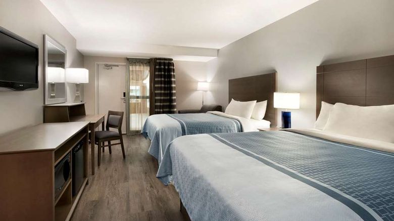 <b>Travelodge Hotel Saskatoon Room</b>. Images powered by <a href="https://iceportal.shijigroup.com/" title="IcePortal" target="_blank">IcePortal</a>.