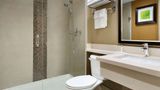 Travelodge Toronto East Room