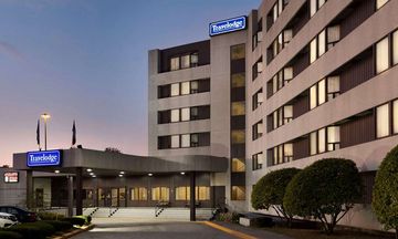 Travelodge Toronto East